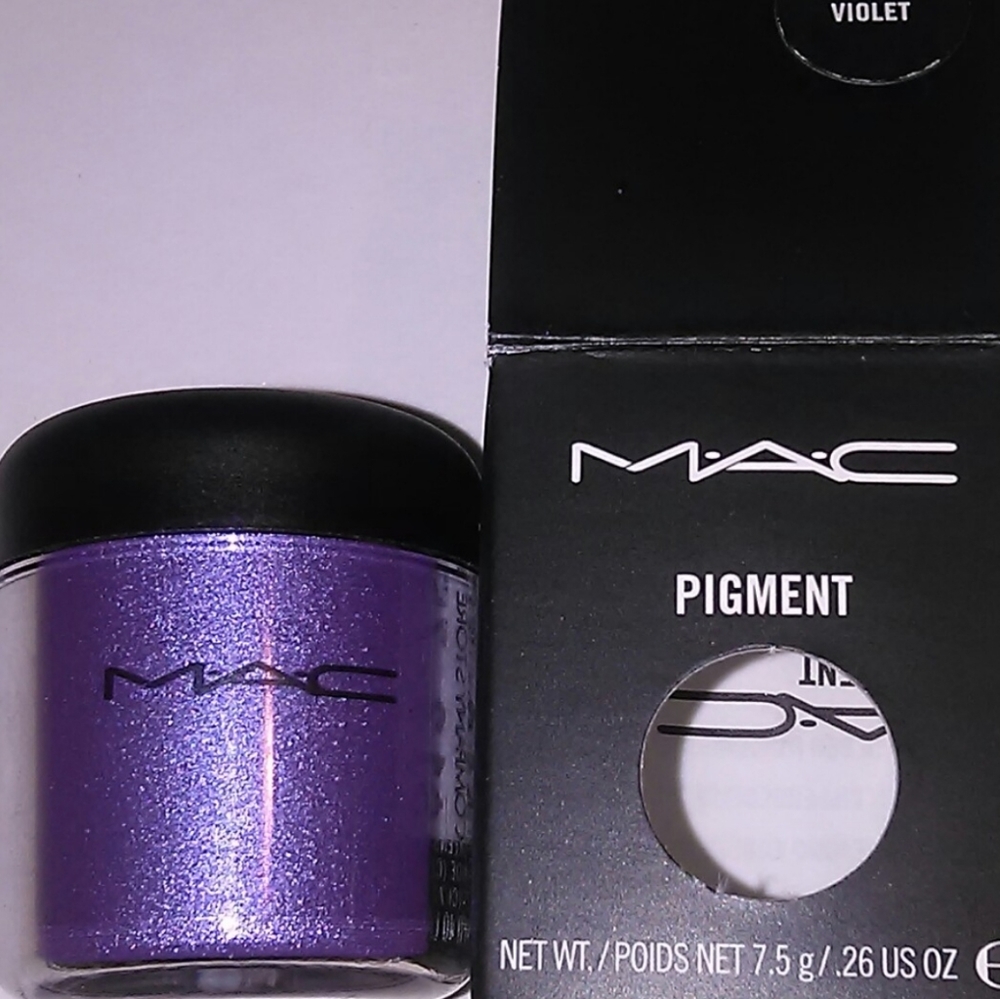 MAC Violet Pigment Eyeshadow